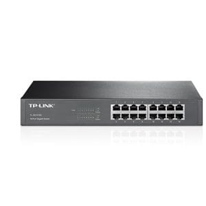 Puente de red TP-LINK con 24 puertos Ethernet.